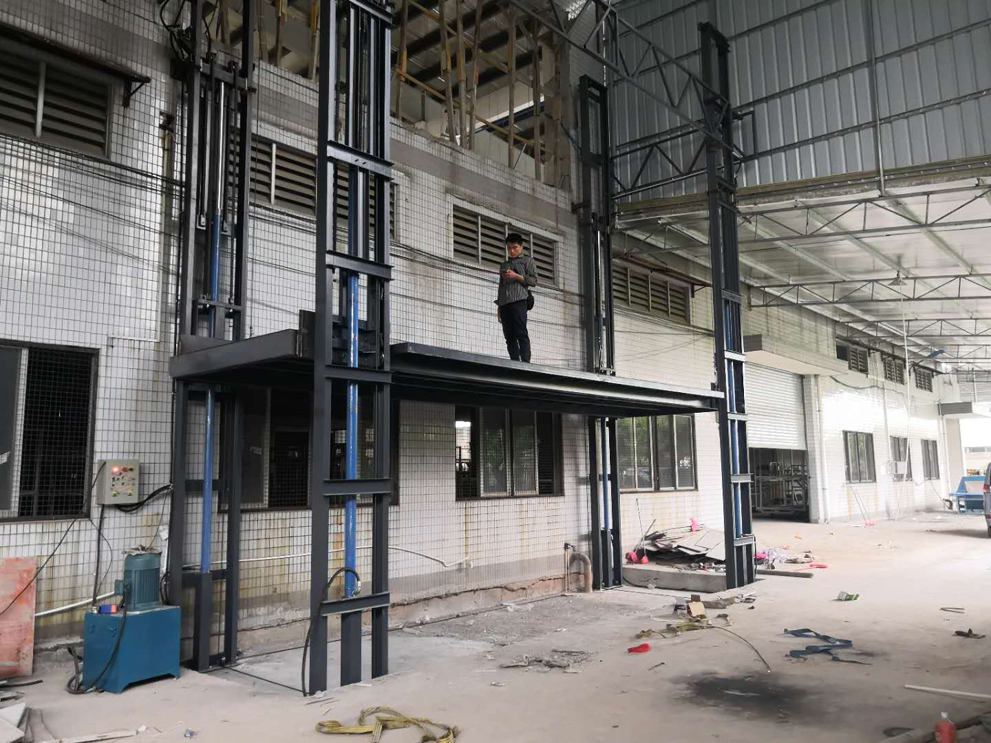 广州液压升降平台生产厂家为您推荐升降机机型